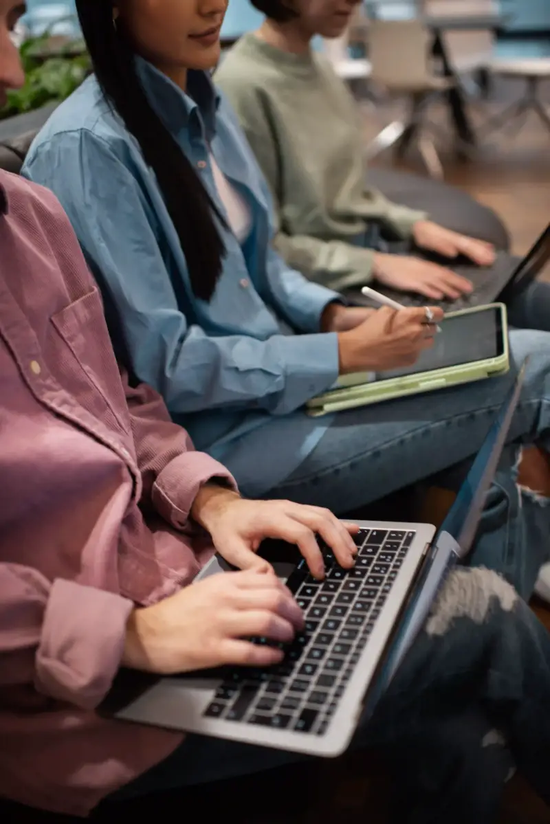 ALFABETIZACIÓN INFORMÁTICA: INFORMÁTICA E INTERNET